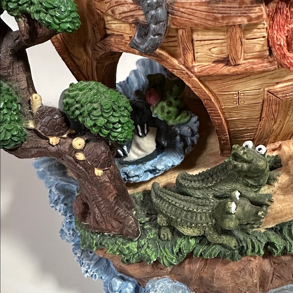 Noah's Ark Animal Figurine - Picture 6 of 11